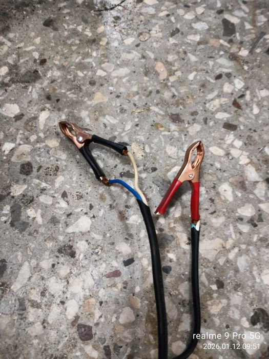 Продам UPS в отличном состоянии