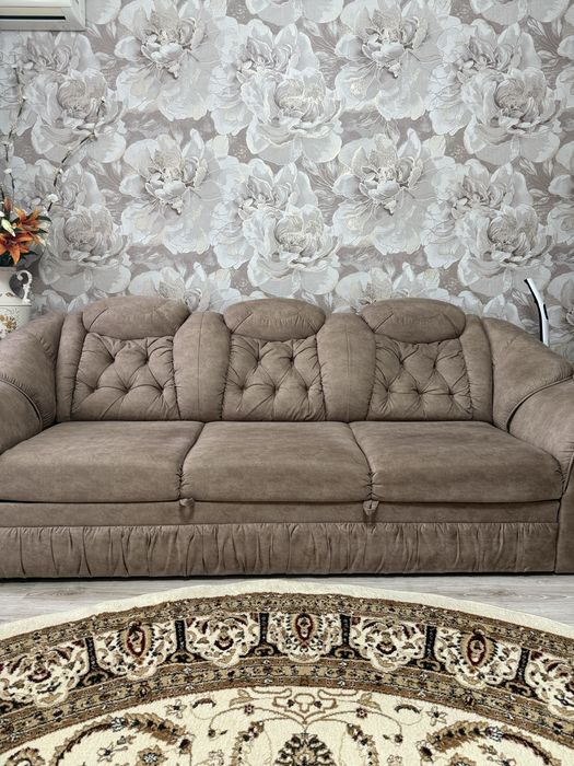 Продам диван в отличном состочнии