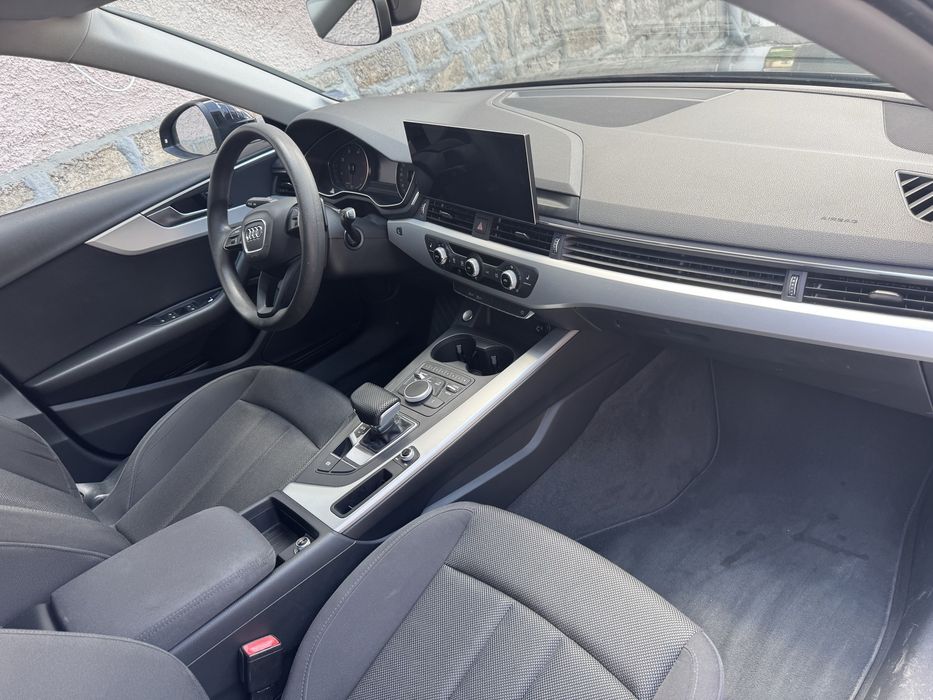 Audi A4 B9 2.0TDI Бартер доплащам
