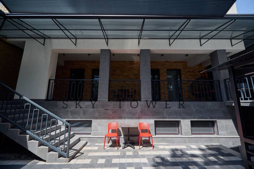 Офис 450м2 шикарный учаскок в центре города