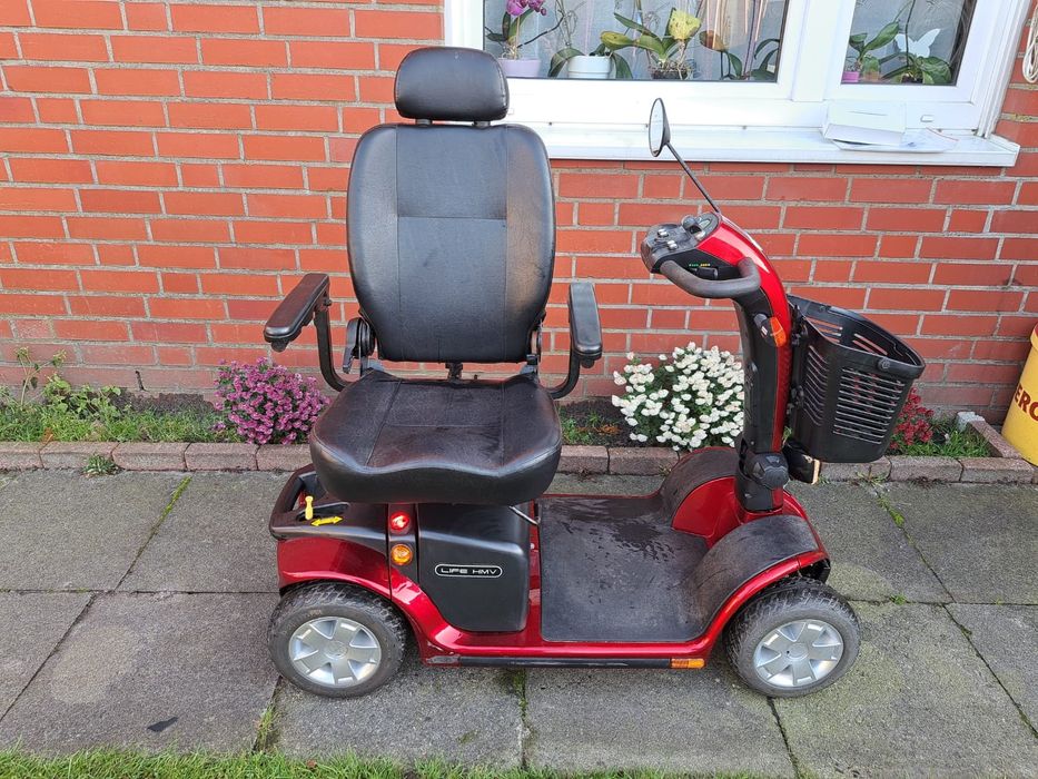 Scooter electric pt persoane cu dizabilități, Persoane varstnice