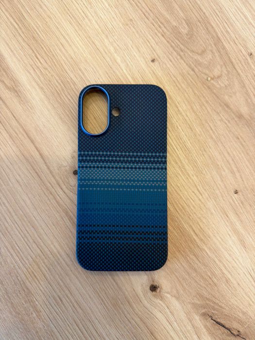 Оригинален калъф Pitaka за iPhone 17