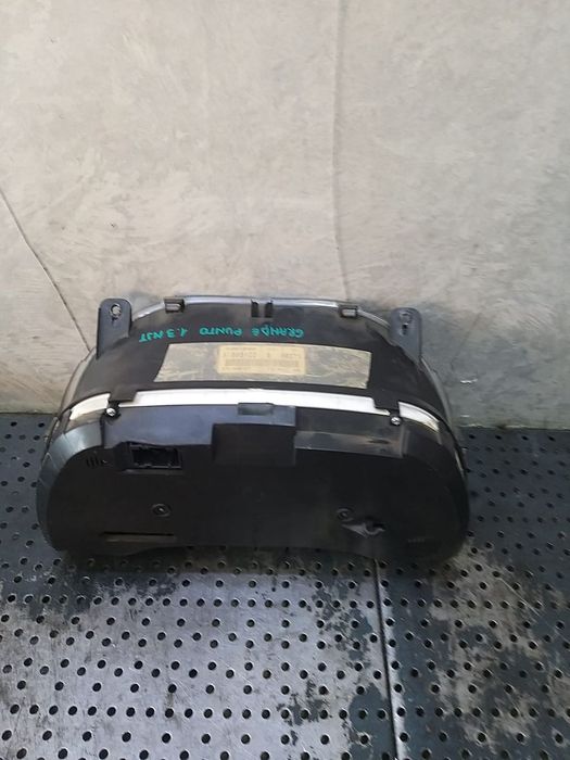 Ceasuri bord diesel fiat grande punto 199 503001104400 51803122
