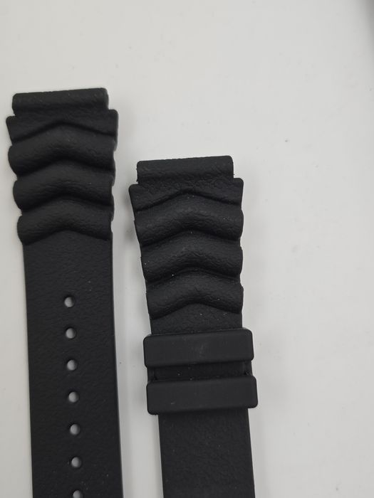 Bratara elastică ceas