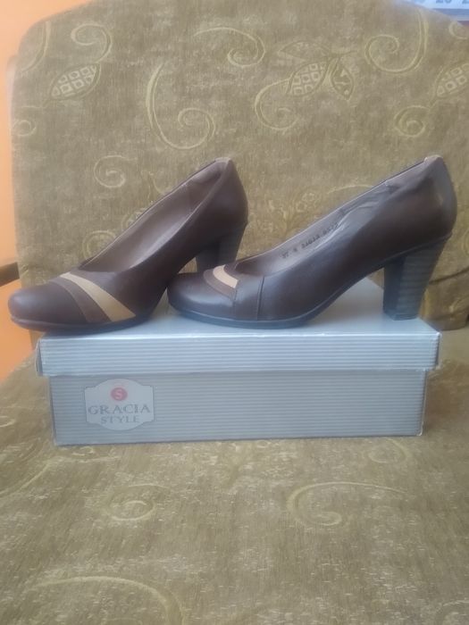 Обувки от естествена кожа