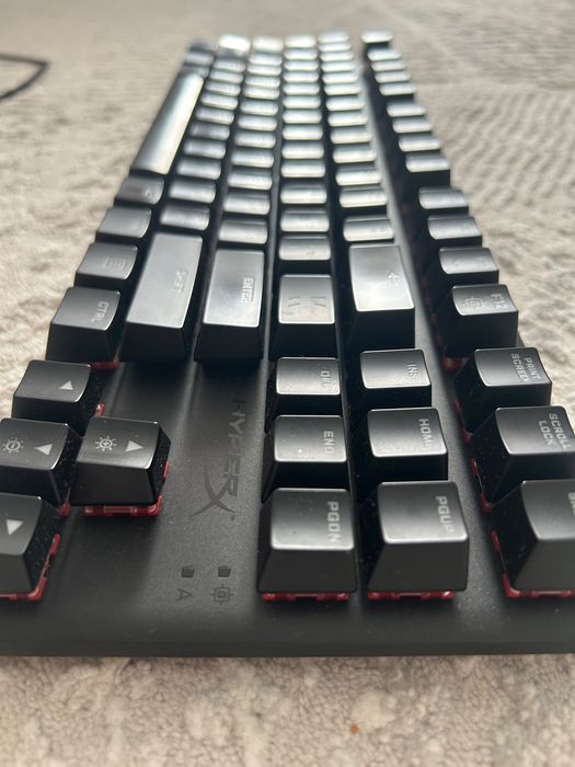 Игровая клавиатура HyperX Alloy Origins Core