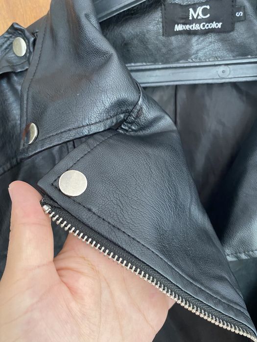 Продам кожанные куртки