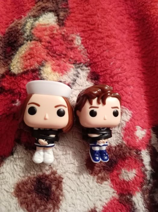 Обменяю/продам фигурки киндер джой осд