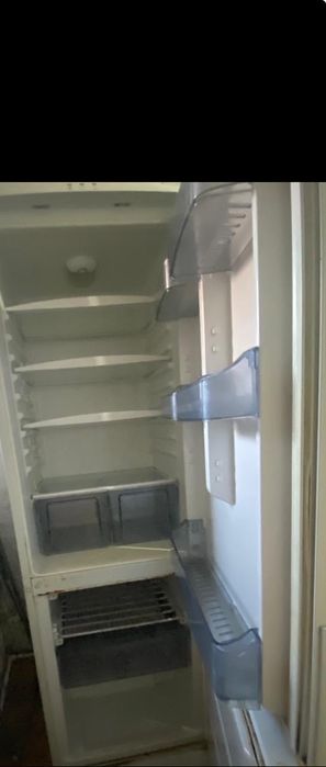 Продается холодильник