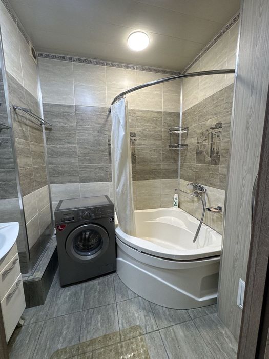 Паркентский  .4*5/ 4/ 9/.  мебель + техника  ( 110м² )