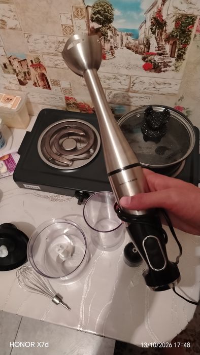 Продам блендер новый
