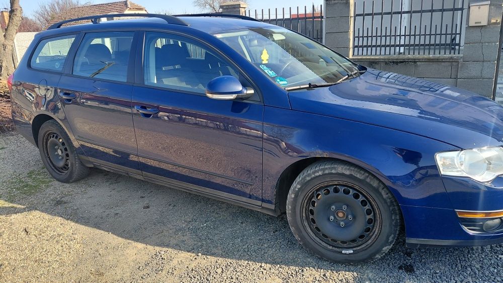 Vând Volkswagen Passat B6