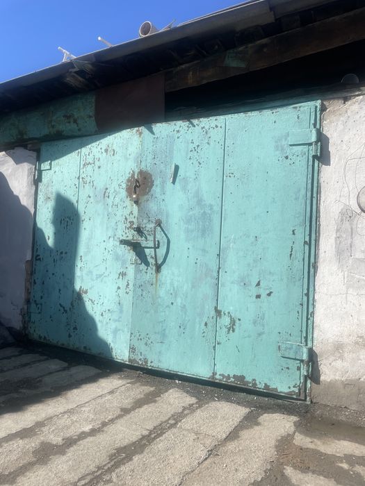 Ворота гараж швеллер металл