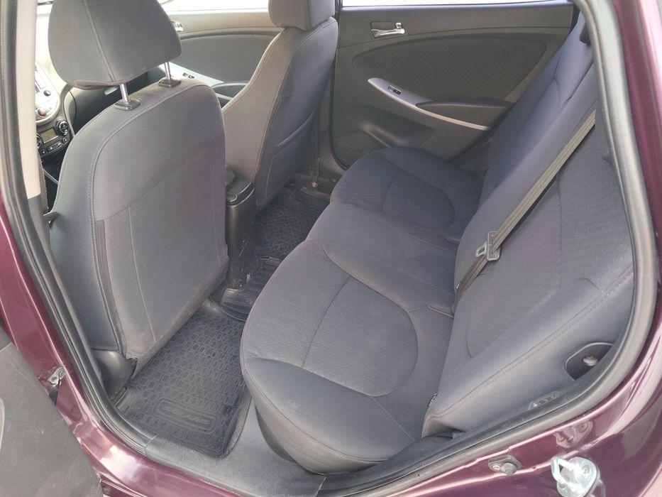 Hyundai Accent 2013 год
