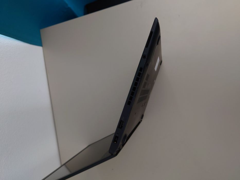 Lenovo T470S • i5-7th gen• 16gb RAM DDR4• SSD 256gb• Usb C• Model Slim• Ideal diagnoza auto• Stare foarte buna