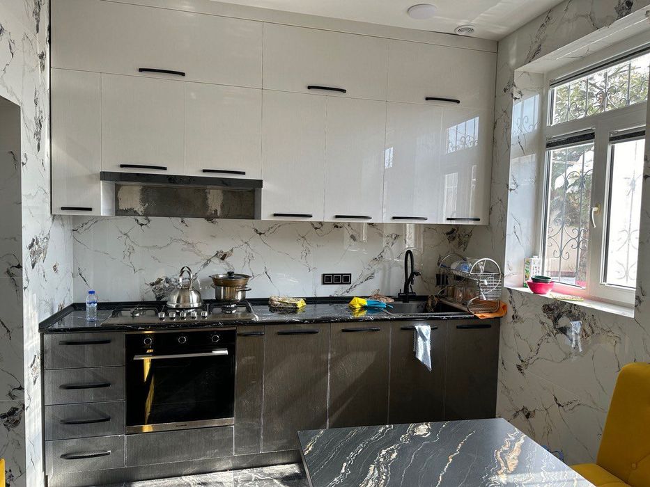 квартира сотилади