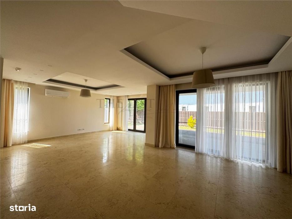 De Vanzare Vila Duplex | Oxford Gardens