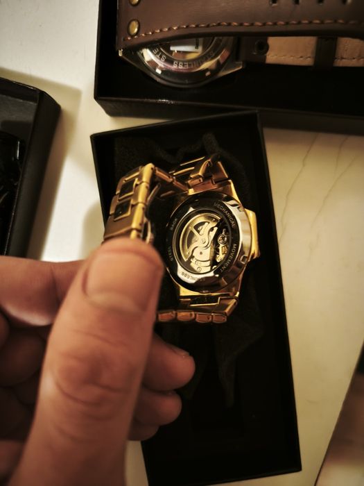 Ceasuri mecanism automatic