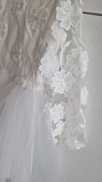 Детска рокличка с бродерия