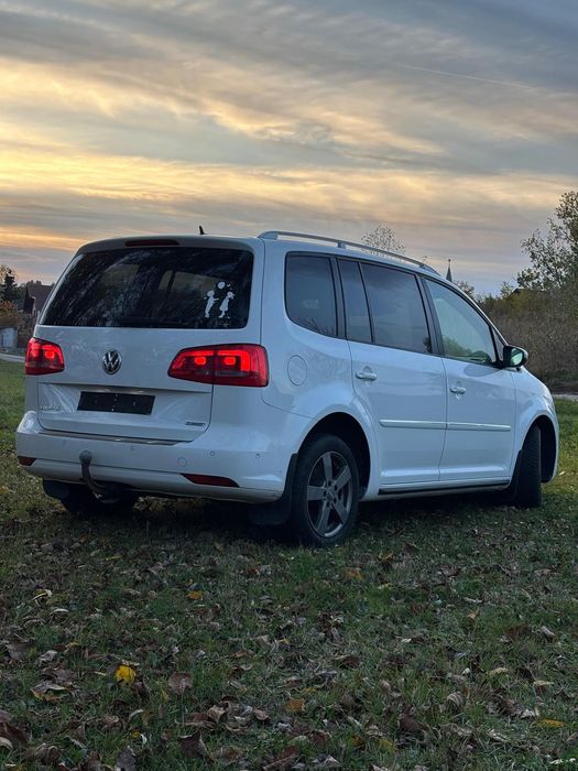 VOLKSWAGEN Touran 2014 — imagine 4