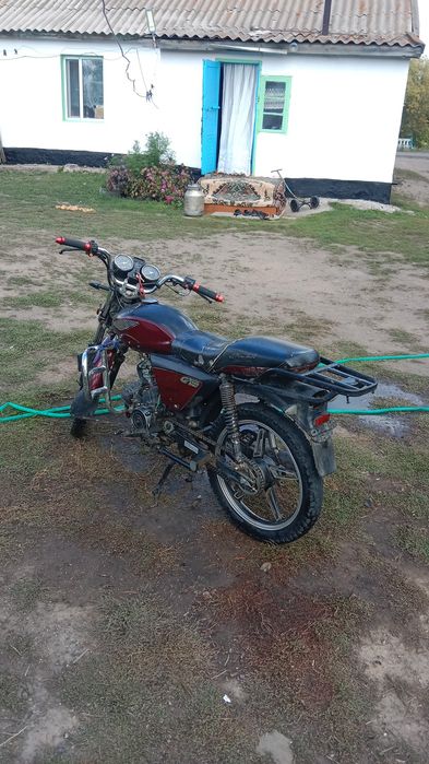 Продам Рейсер 110