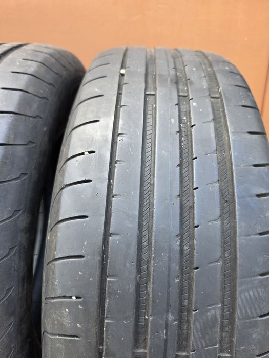 4 бр. летни гуми 235/65/18 GoodYear SUV DOT 2319 4-5 mm