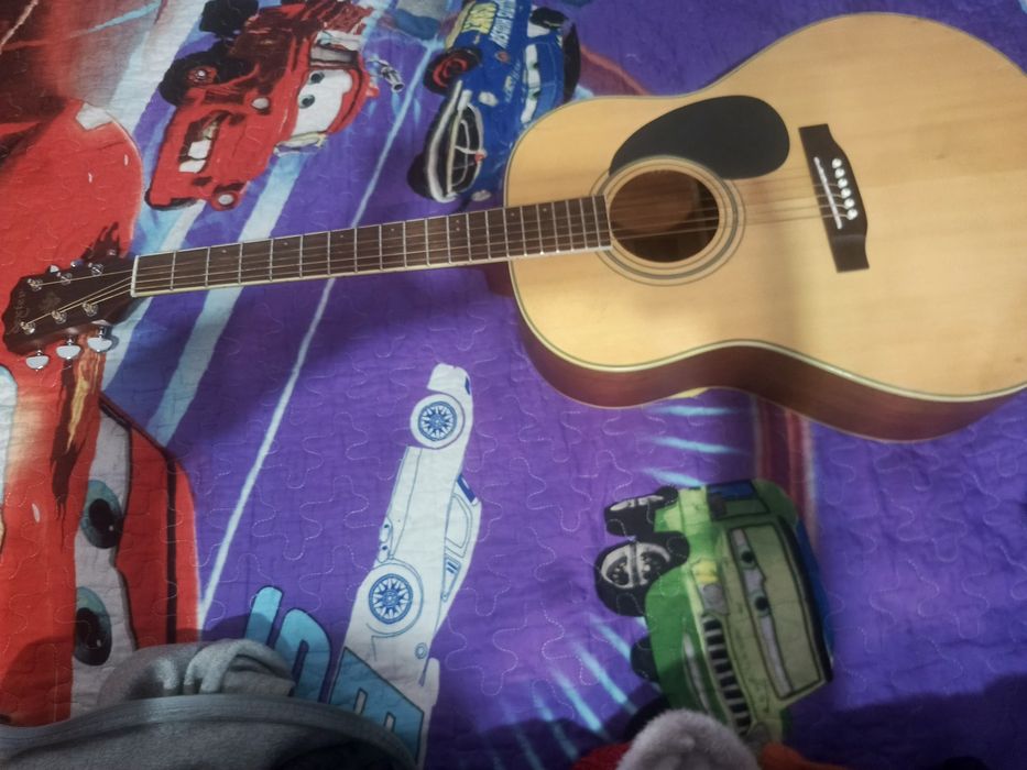 Гитара  dexter в отличном состоянии