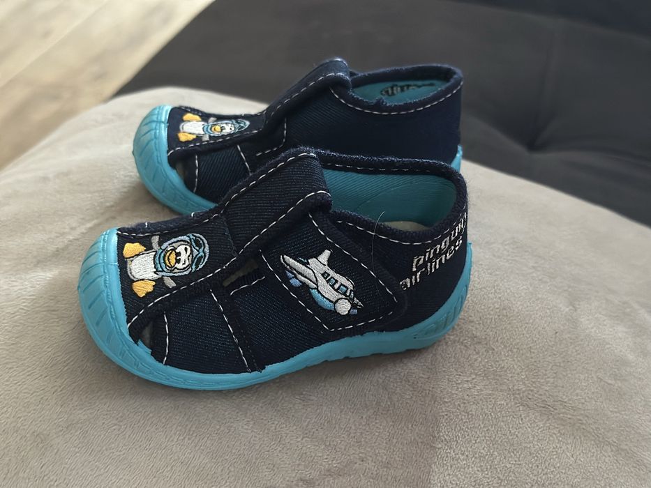 Детски обувки/ сандали/ пантофи