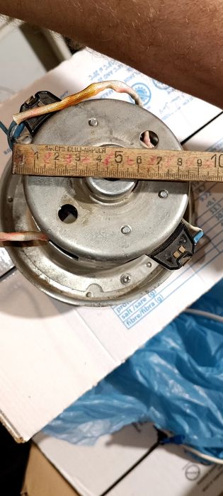 Motor aspirator modelul din imagine