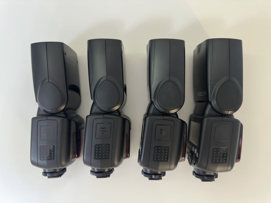 Blit Godox V860II S dedicat Sony