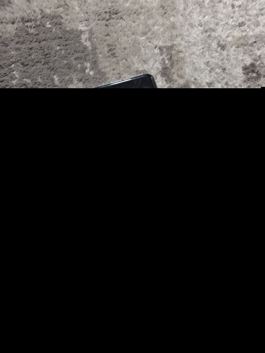 Samsung S10 в хорошем состоянии