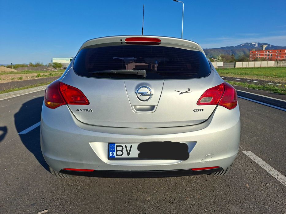 Opel Astra J 1.7 CDTI