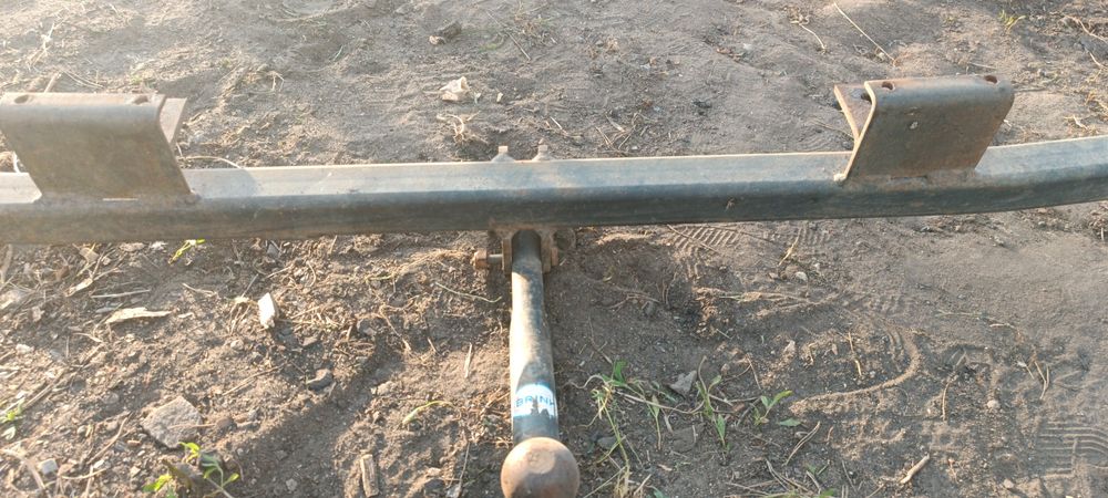 Продам фаркоп на BMW 34