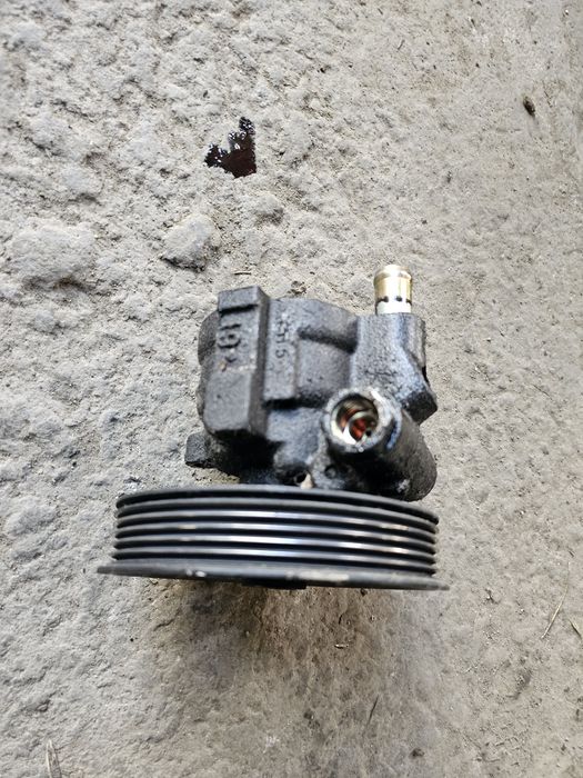 Pompa Servodirectie Servodirectie Renault Scenic 1 1.6 1999 - 2003 Cod 26077782 26077782RP 7700431286 8200711391A 8200246248 [M5957]