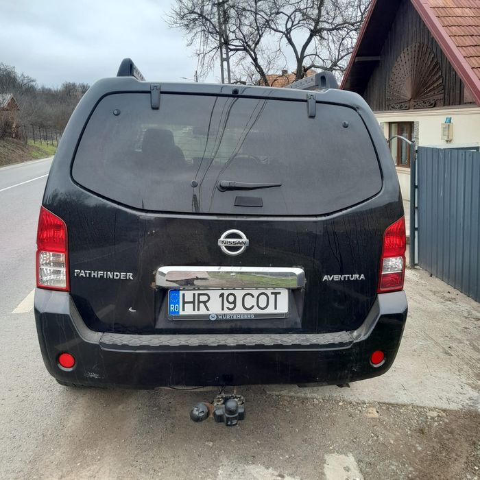 Nissan pathfinder r51