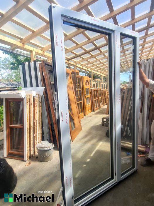 Usa terasa lemn stratificat,Tripan,Internorm,Austria ( LII)