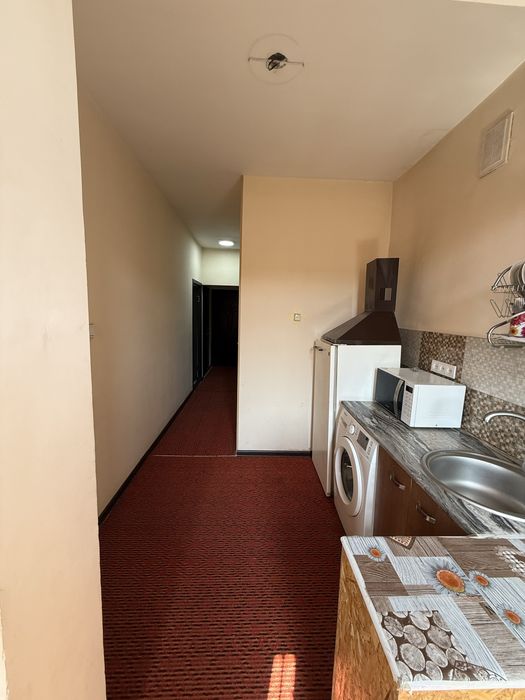 Ibn sino 1 da uy sotiladi