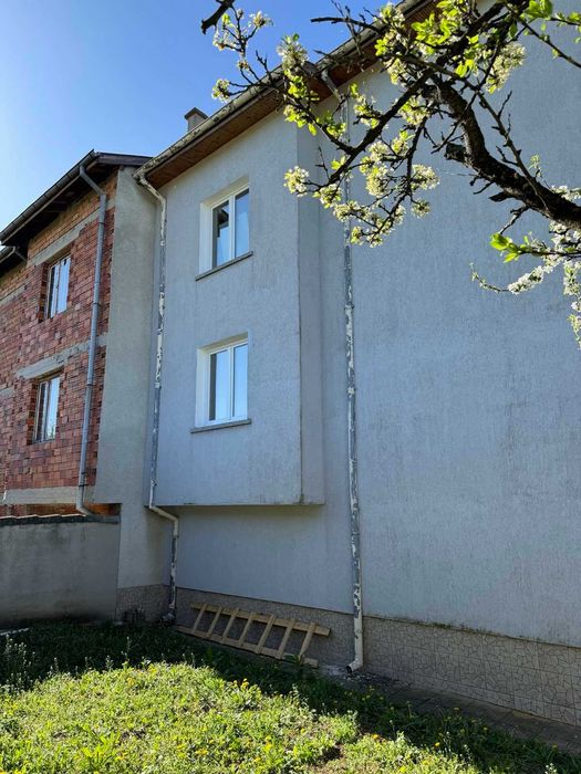 Дава се под наем Къща в с. Мировяне, Област София-град - 200 кв.м за 1390 € - Снимка #3