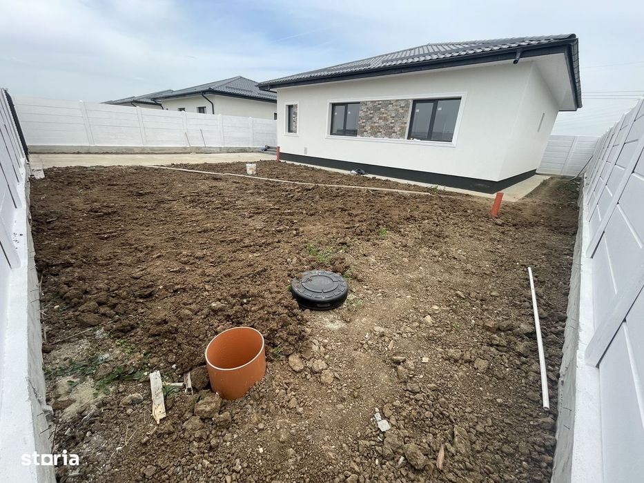 Casă individuală pe parter | 4 camere | Toate utilitățile | Clinceni