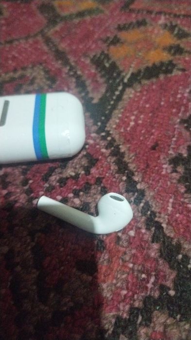 i11 Bluetooth naushnik