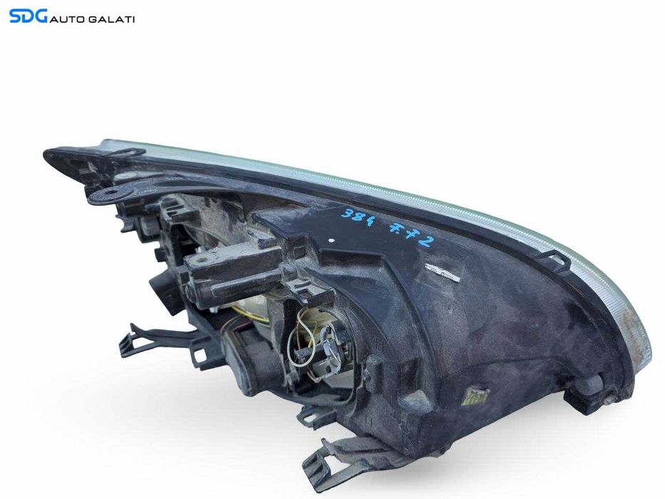 Far Dreapta cu Halogen Ford Focus 2 2004 - 2007 [LS1466]
