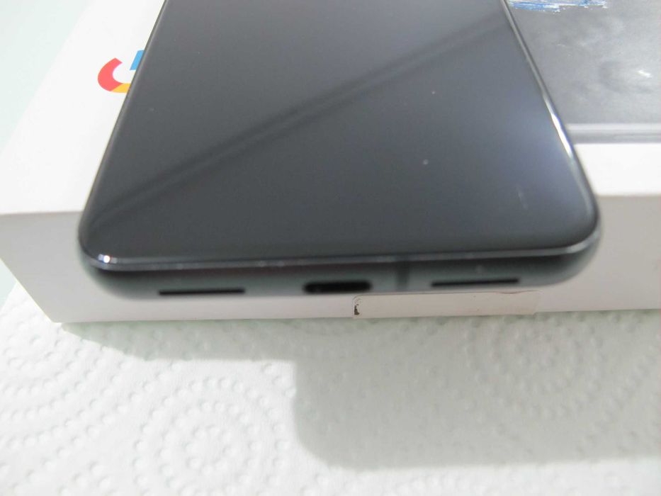 Google Pixel 8 , 256 Gb ! In conditii f bune .