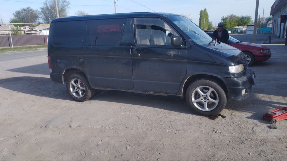 Fort 3 mazda bongo 1995год