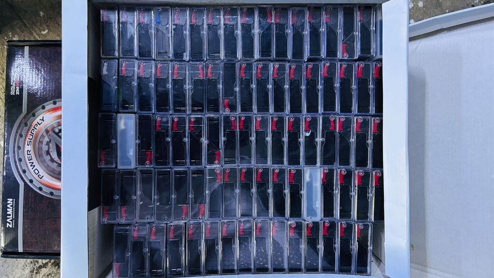 Vand casete video mini DV inregistrate o singura data