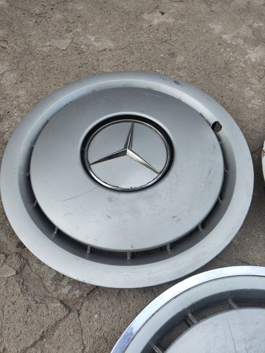 Колпаки Мерседес r15 оригинал 3шт