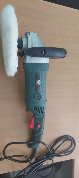 Продается полировальная машинка