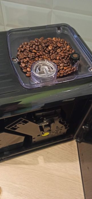 Vând espressor Gaggia Brera 15 bar