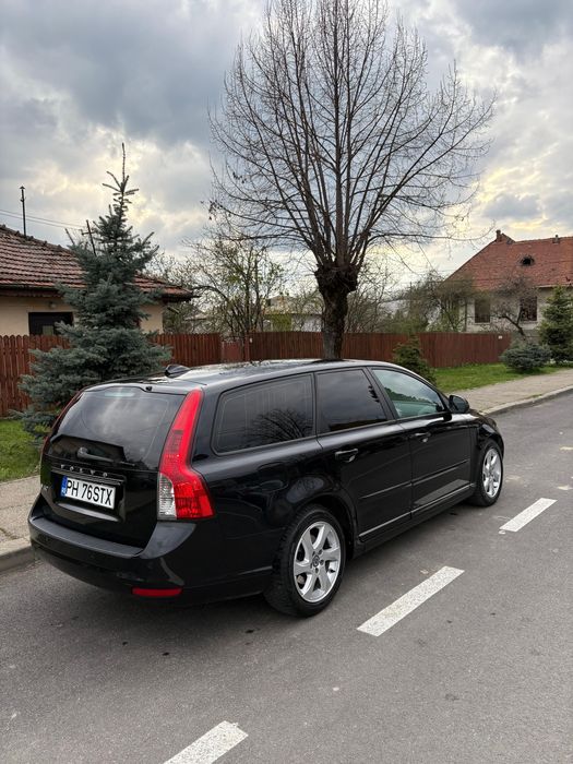 VOLVO V50 facelift