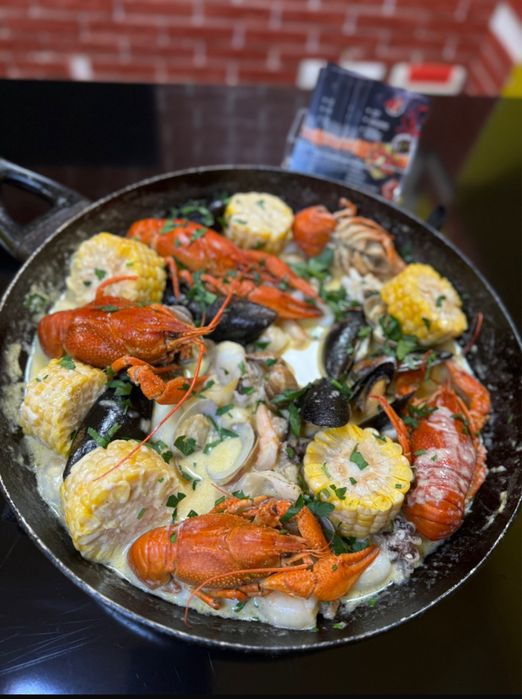 Раки, креветки, морепродукты готовые блюда!