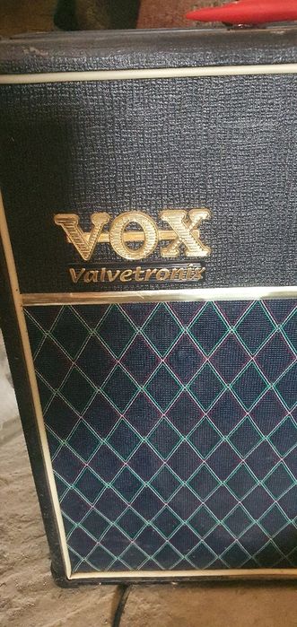 Vând amplificator chitara etc ..VOX Valvetronix VTX AD60VTx